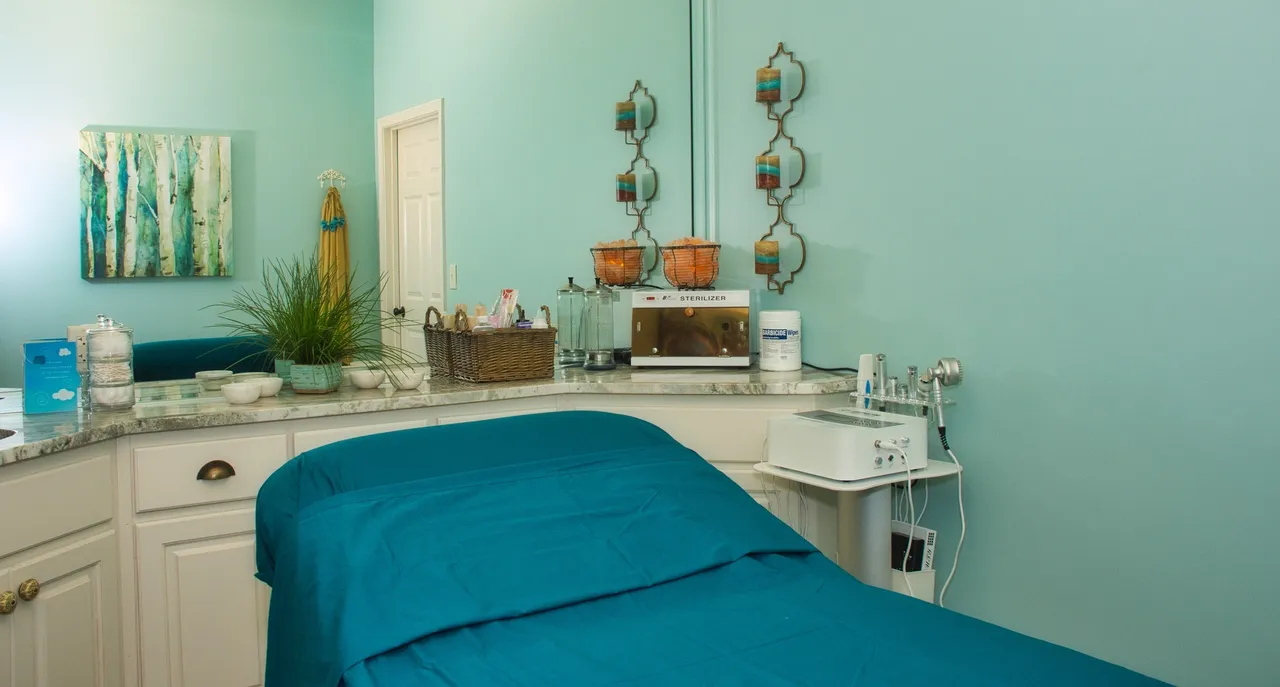 Relaxing massage room setup